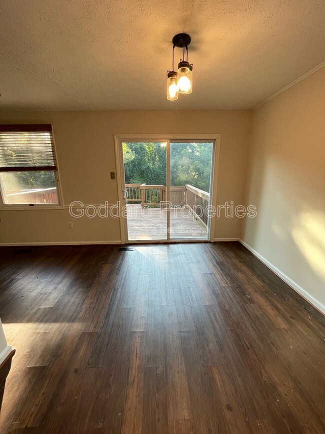 Building Photo - 18 Corriedale Ct