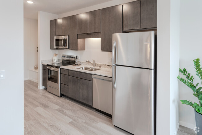 Studio Kitchen - Henley (6324-6344 Lyndale)