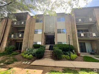 Building Photo - 5113 Crossfield Ct