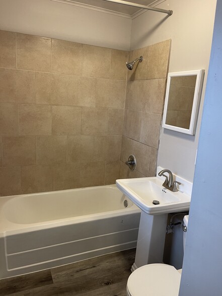 Building Photo - 2415 Avenue G