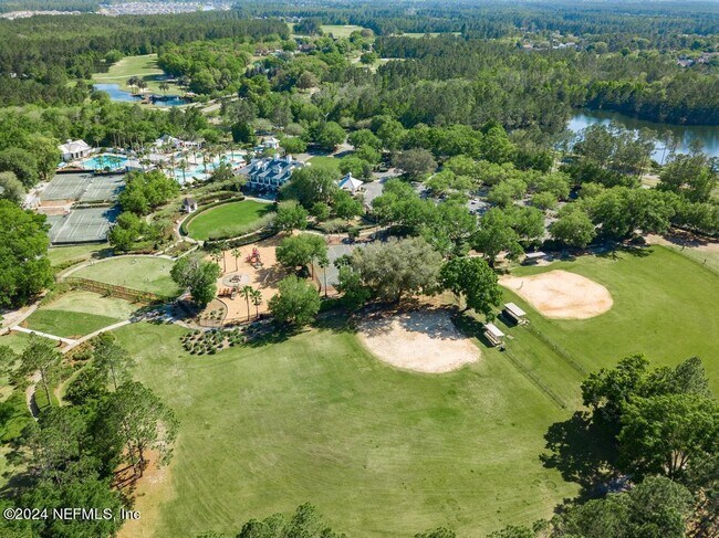 Building Photo - 785 Oakleaf Plantation Pky