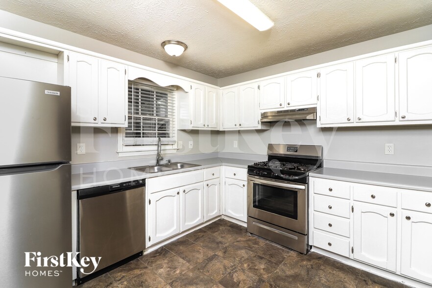 Building Photo - 256 Apple Jack Dr