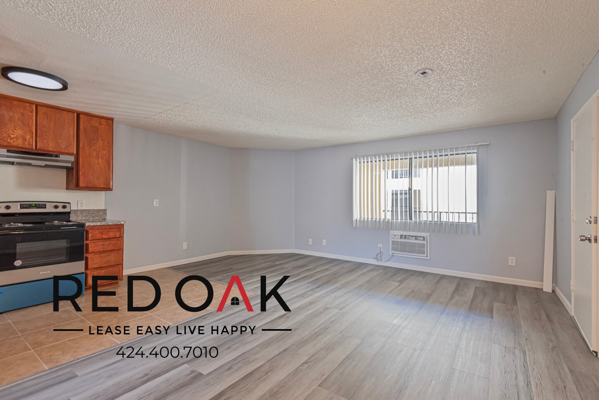 Building Photo - 2448 N Eastern Ave