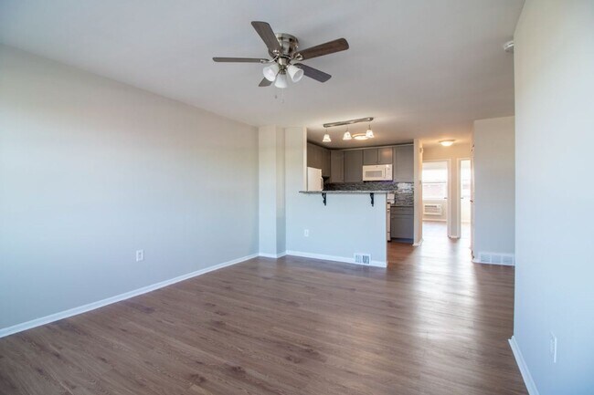 Building Photo - 9843 Frankford Ave