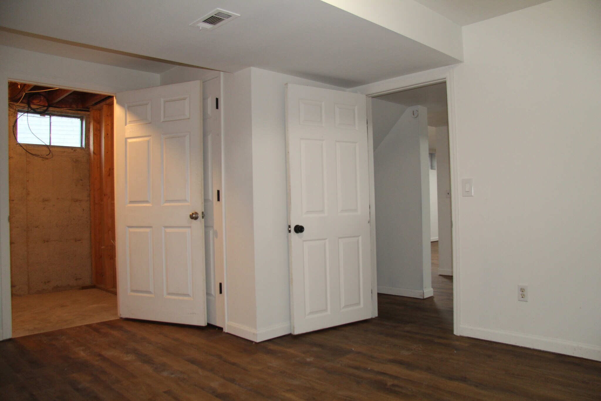 Building Photo - 2225 Columbus Cir