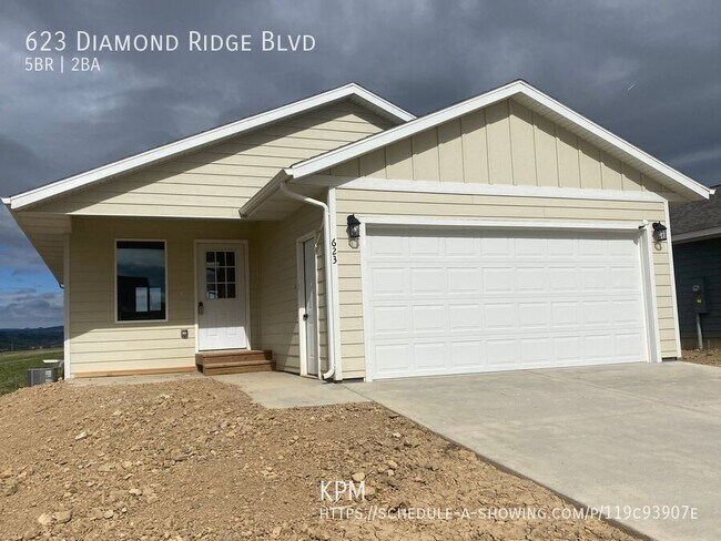 Primary Photo - 623 Diamond Ridge Blvd