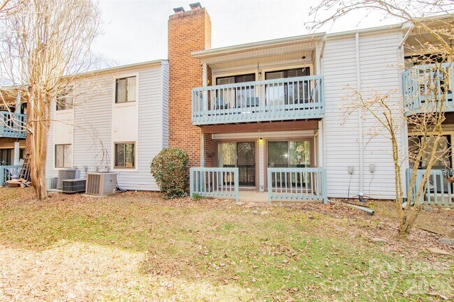 Building Photo - 11026 Harrowfield Rd