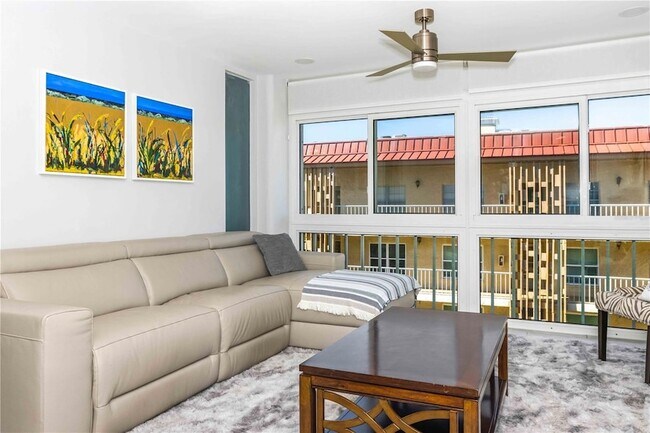 Building Photo - 105 Island Way