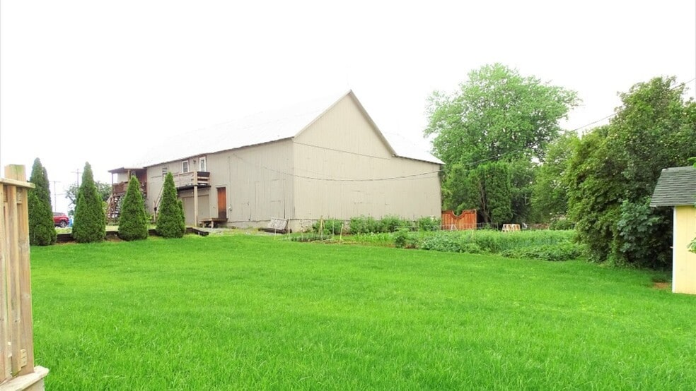 Building Photo - 8 S Farmersville Rd