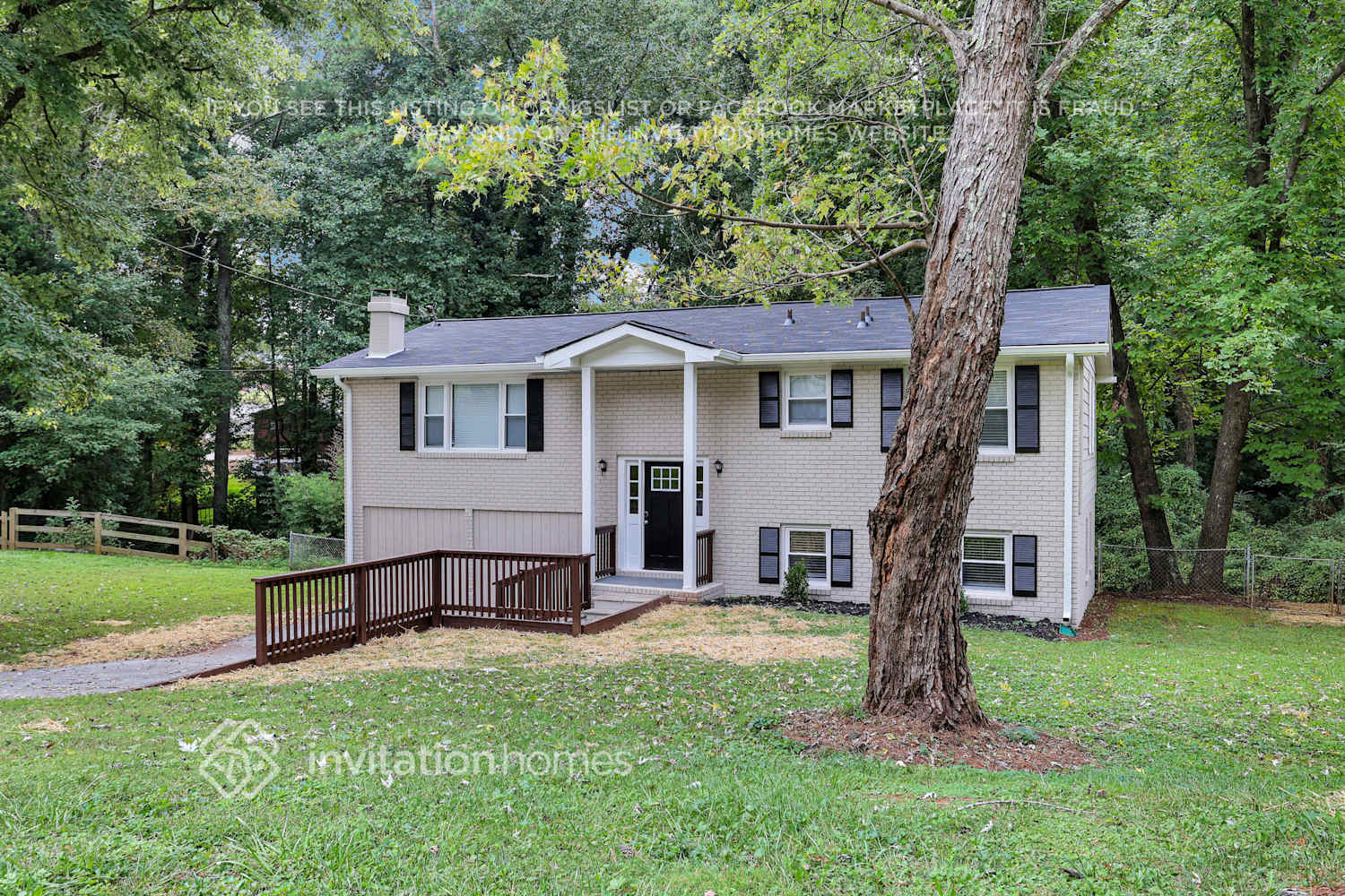 Building Photo - 27 Simpson Dr NE