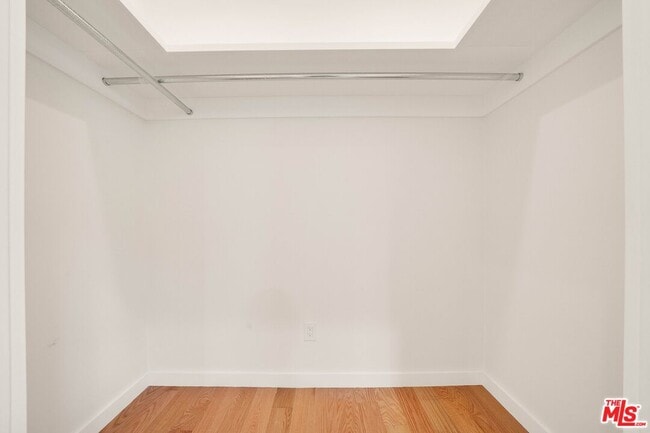 Building Photo - 2494 Loy Ln