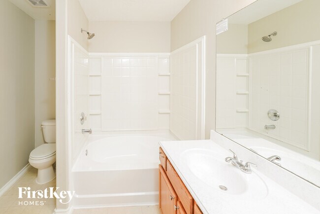 Building Photo - 19906 Bettencourt Ln