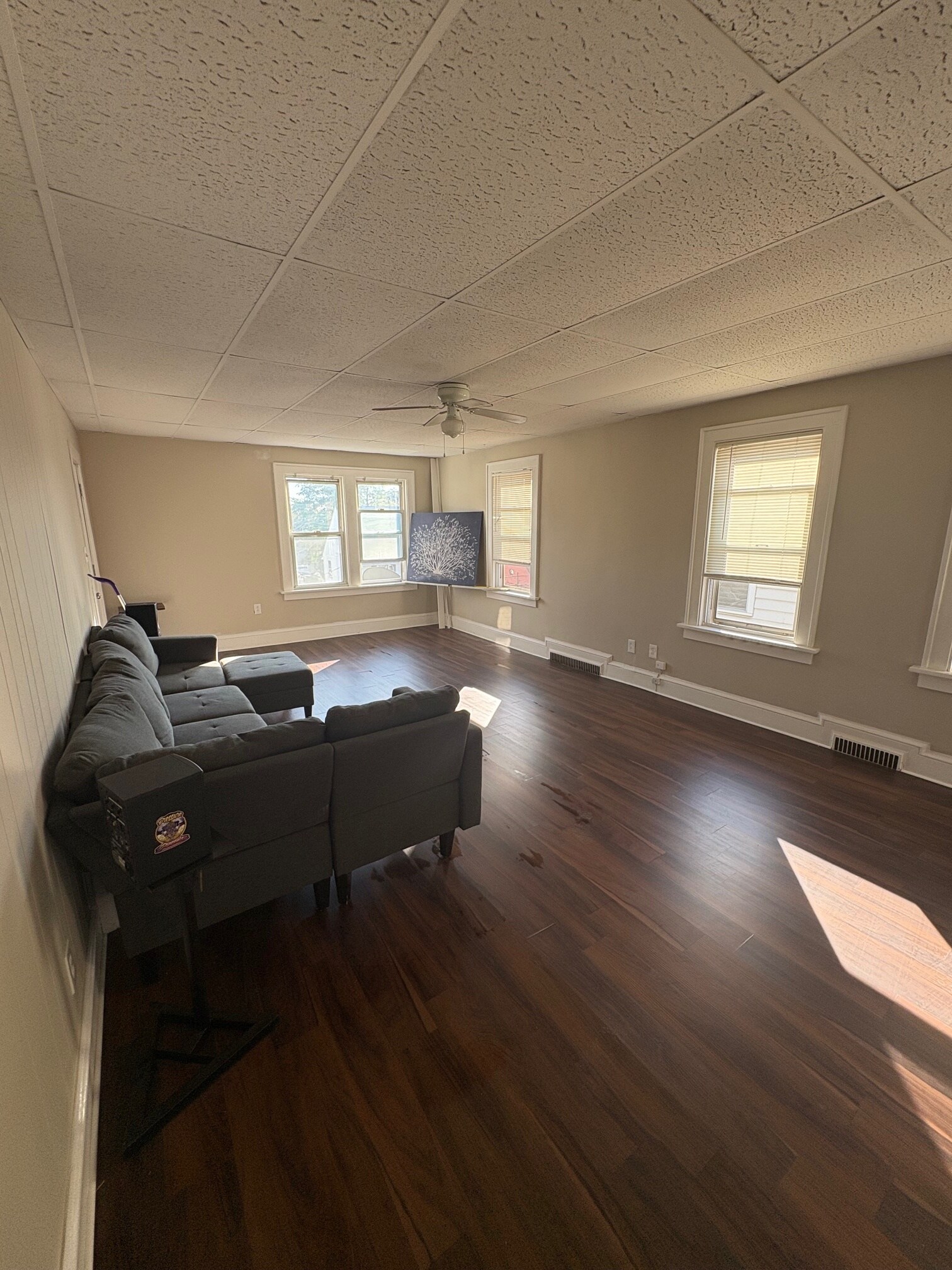 Building Photo - 41 Laval St