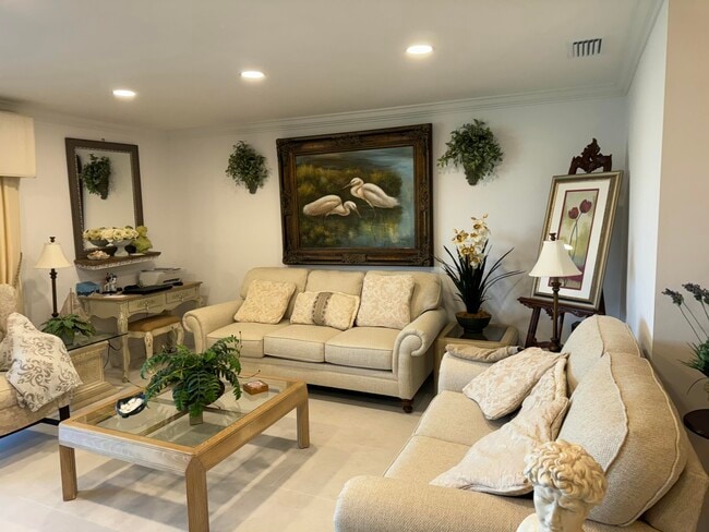 Building Photo - 200 Intracoastal Pl