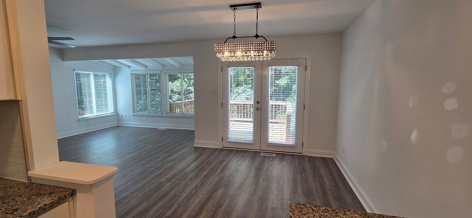 Building Photo - 5703 Willowbrook Dr