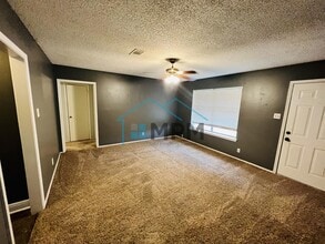 Building Photo - 113 Hilltop Dr