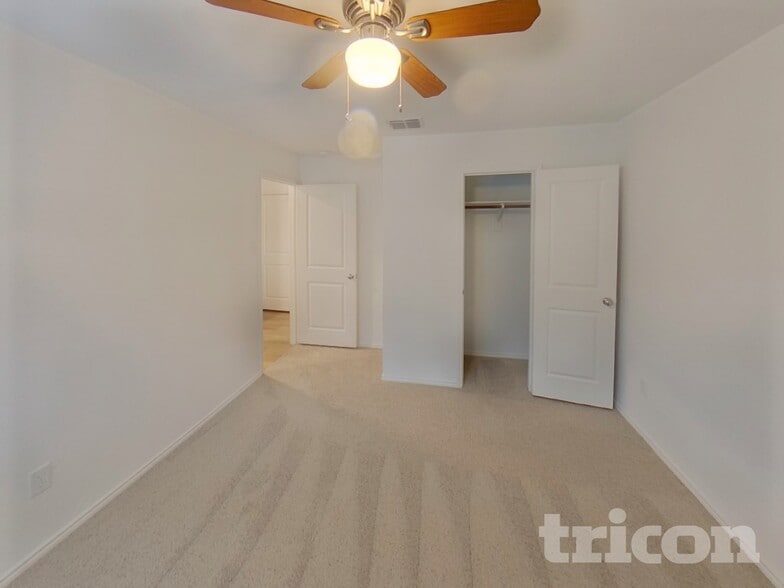 Building Photo - 617 Dashwood Dr