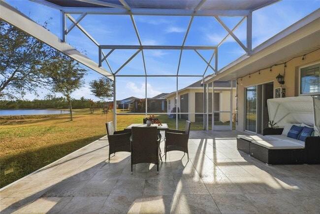 Building Photo - 525 Stowers Dr