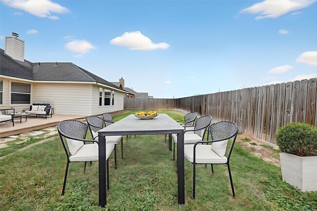 Building Photo - 18810 Appletree Ridge Rd