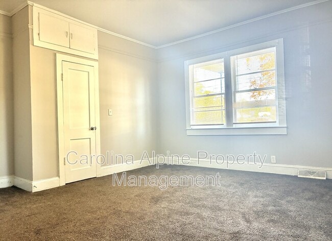 Building Photo - 801 W 2nd Ave