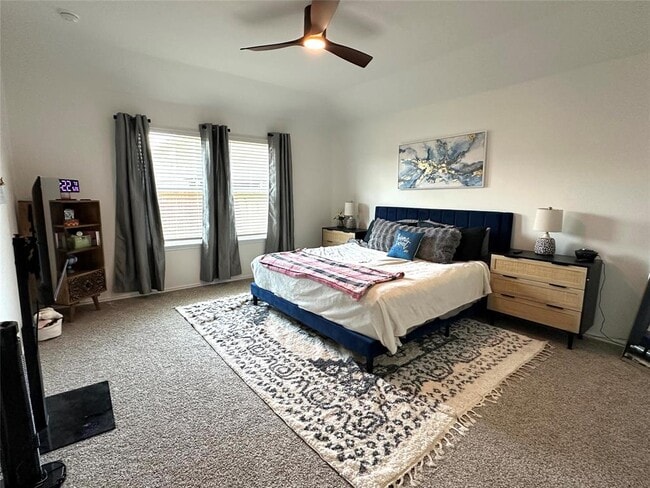 Building Photo - 504 Sandringham Lp
