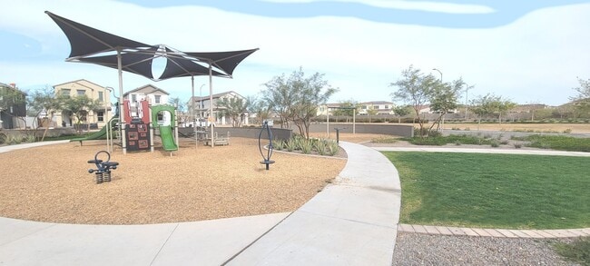 Building Photo - Union Park at Norterra