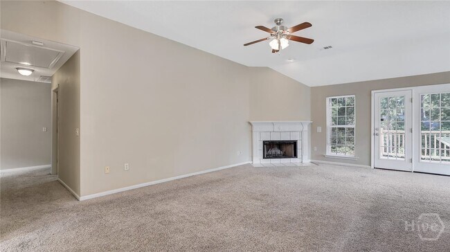 Building Photo - 422 Copper Creek Cir
