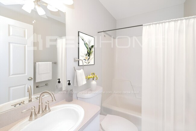 Building Photo - 1335 34th St NW