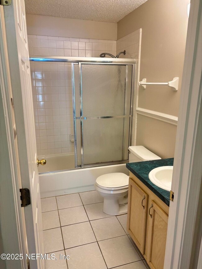 Building Photo - 8984 Bridgecreek Dr W