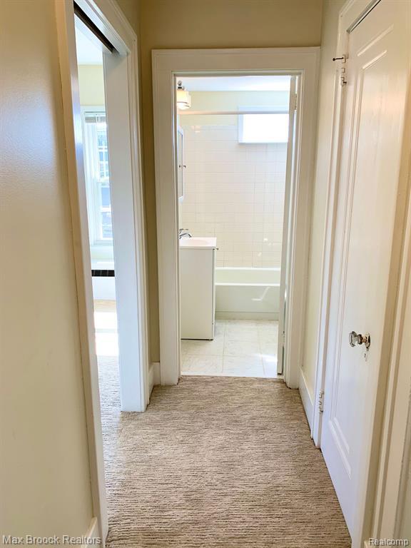 Building Photo - 156 N Worth St