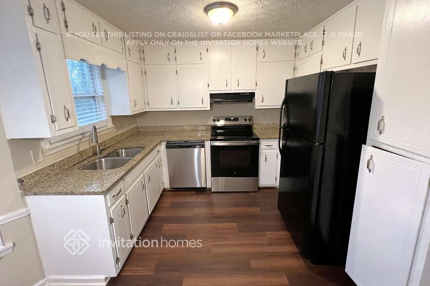 Building Photo - 3838 Cherie Glen Rd SW