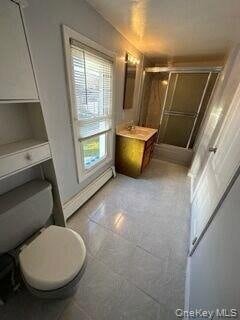 Building Photo - 460 S Bayview Ave