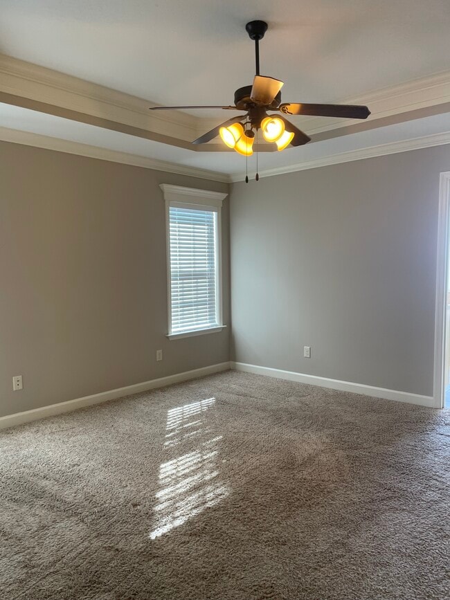 Building Photo - 4143 Silver Glenn