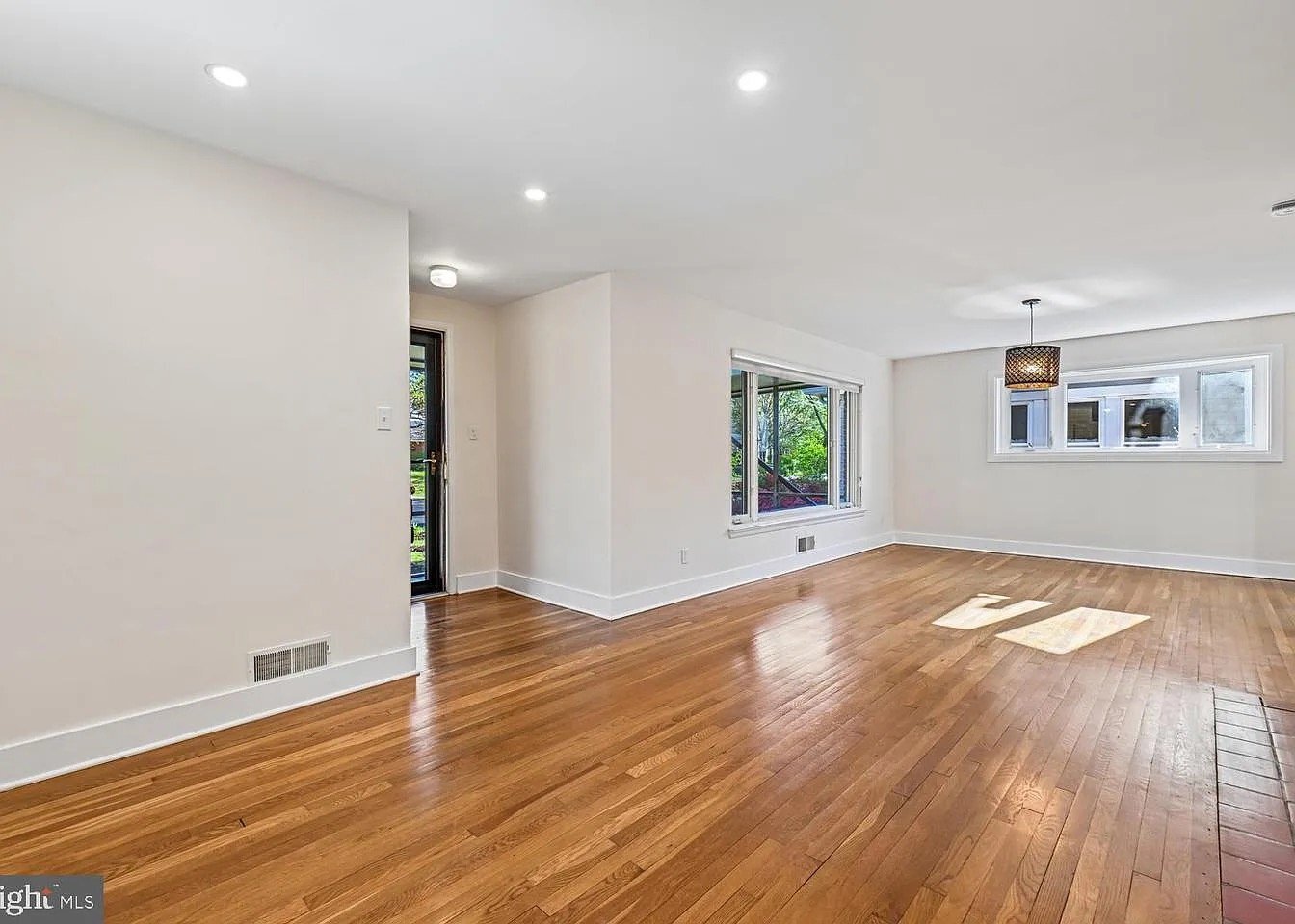 Building Photo - 22502 SE 267th St