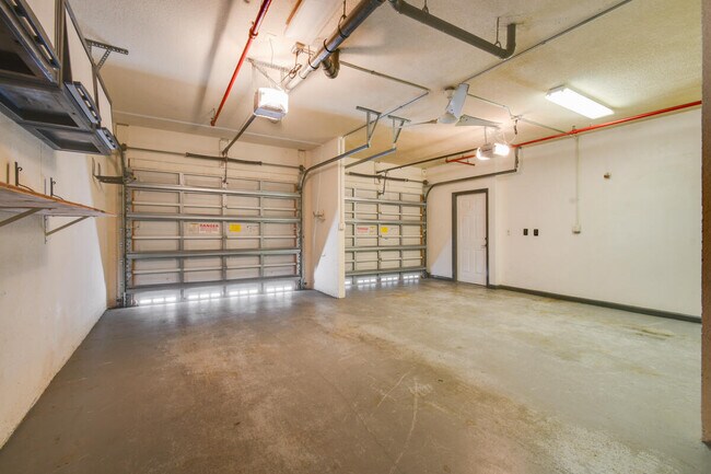 Building Photo - 175 Galicia Way
