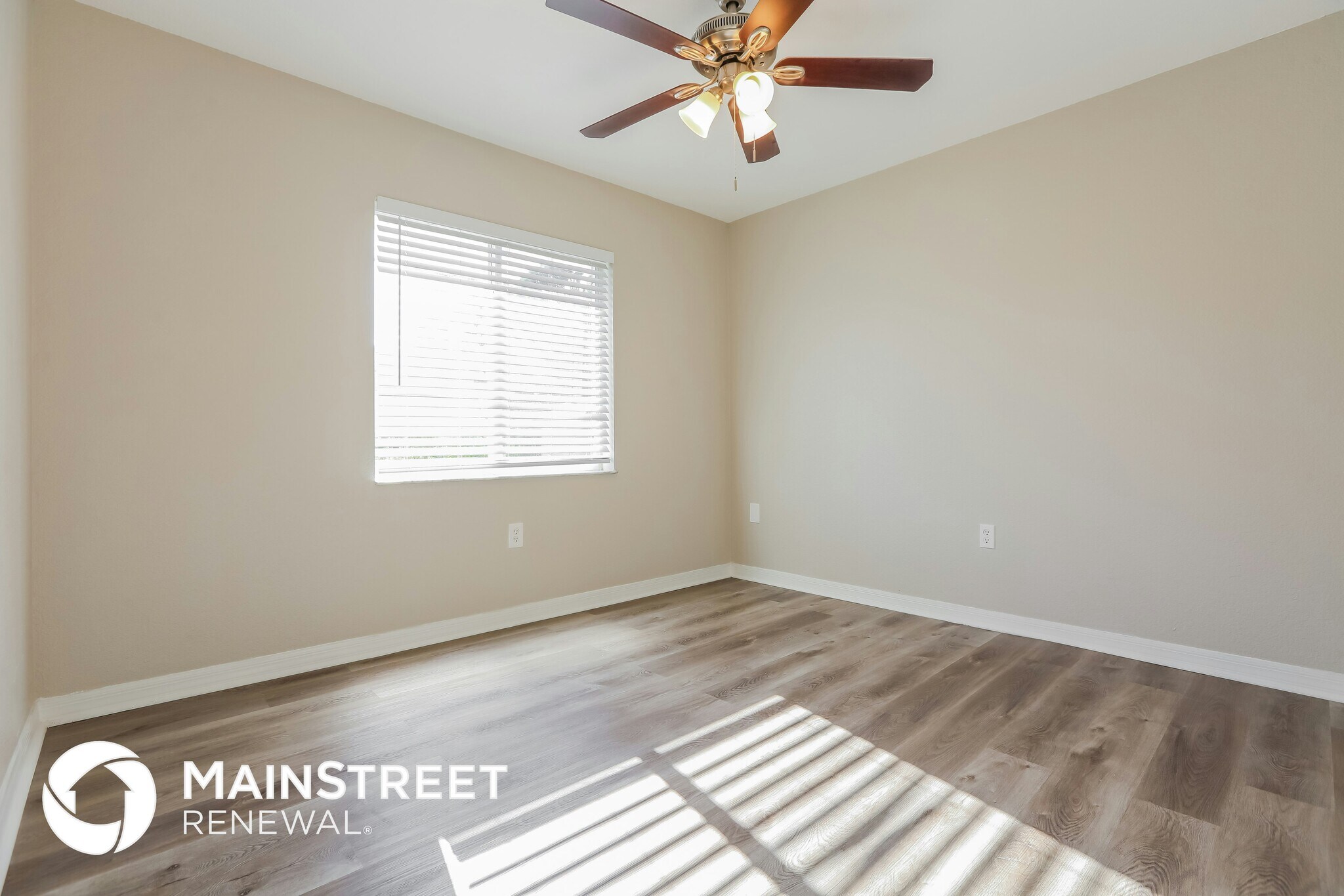 Building Photo - 3021 Duar Terrace