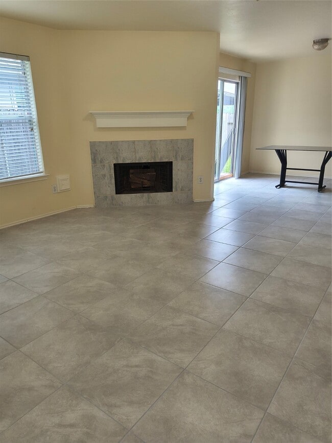 Primary Photo - 11723 Berry Meadow Dr