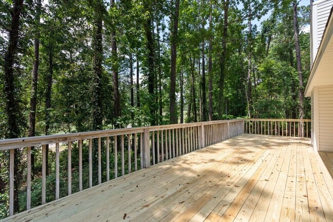 Building Photo - UPCOMING LISTING IN LAKE FOREST SUBDIVISION