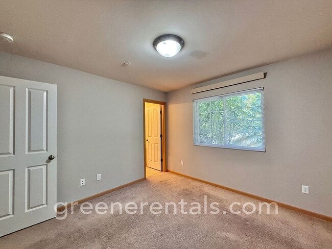 Building Photo - Coming Soon! 2BR 2.5BA Condo in Horizon Po...
