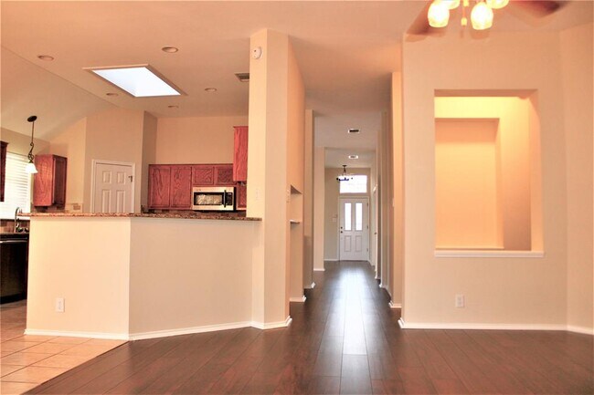 Building Photo - 9026 Brimstone Ln