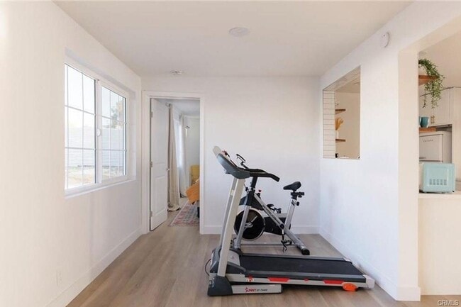 Building Photo - Home in Friendly Hills Neighborhood