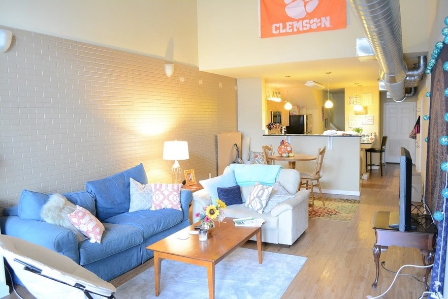 Clemson Lofts 111 Cochran Rd Clemson SC 29631 Apartment Finder