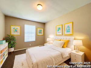 Building Photo - 12410 Penny Royale
