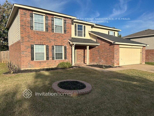 Building Photo - 250 Hilltop Dr