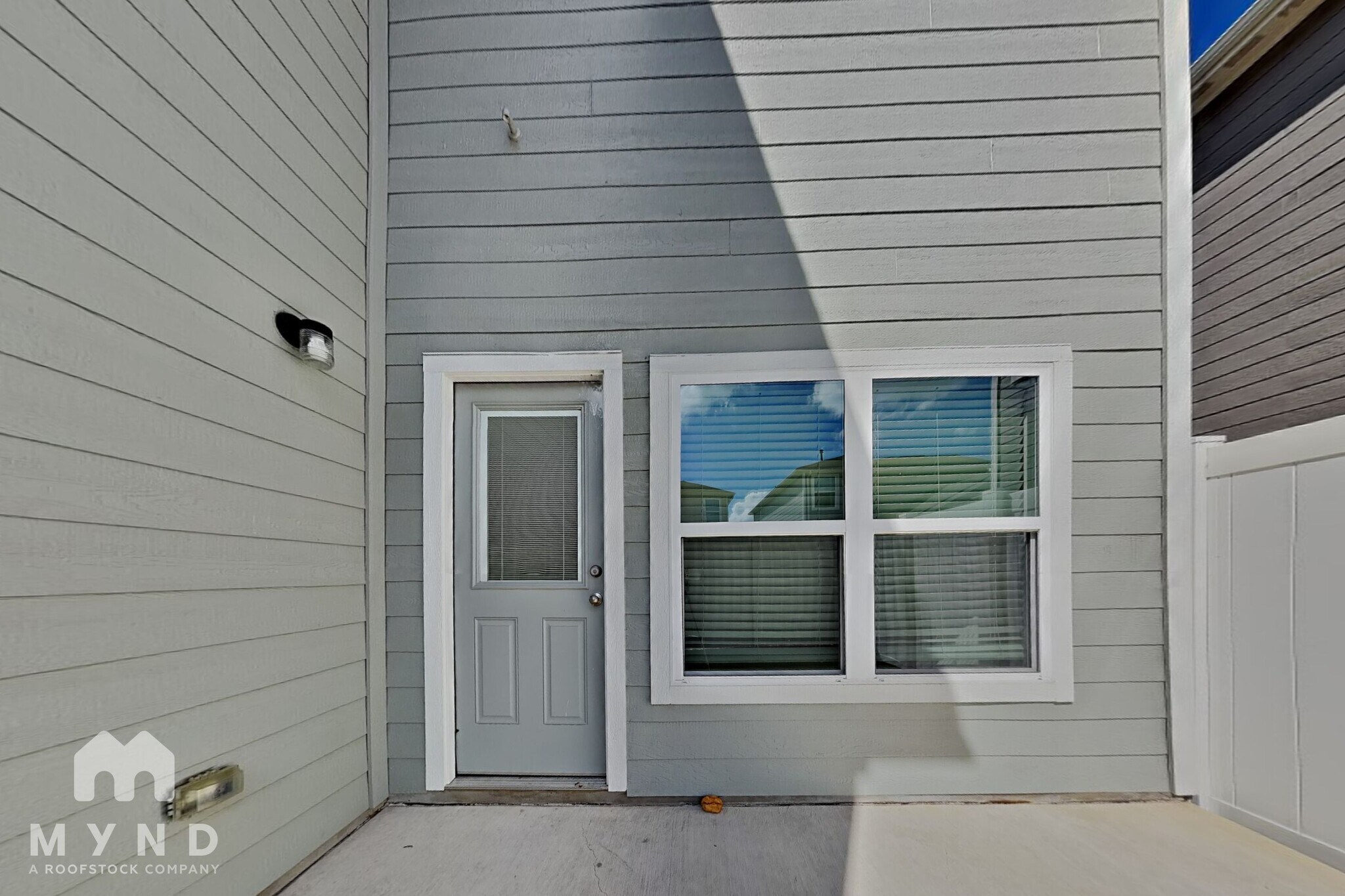 Building Photo - 10853 Quinn Ct