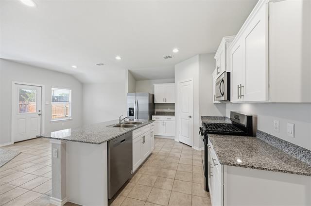 Building Photo - 537 Bronze Cir W