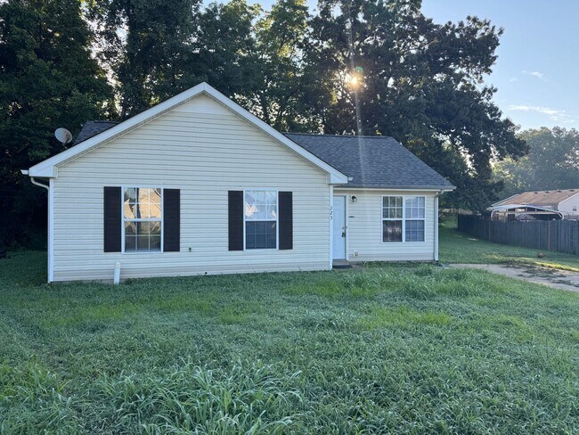 Building Photo - 223 Faulkner Ct