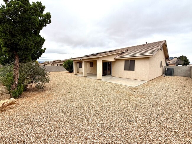 Building Photo - Available Now- Great 3 Bedroom Home in the Ranch at Long Mountain subdivision with Solar!