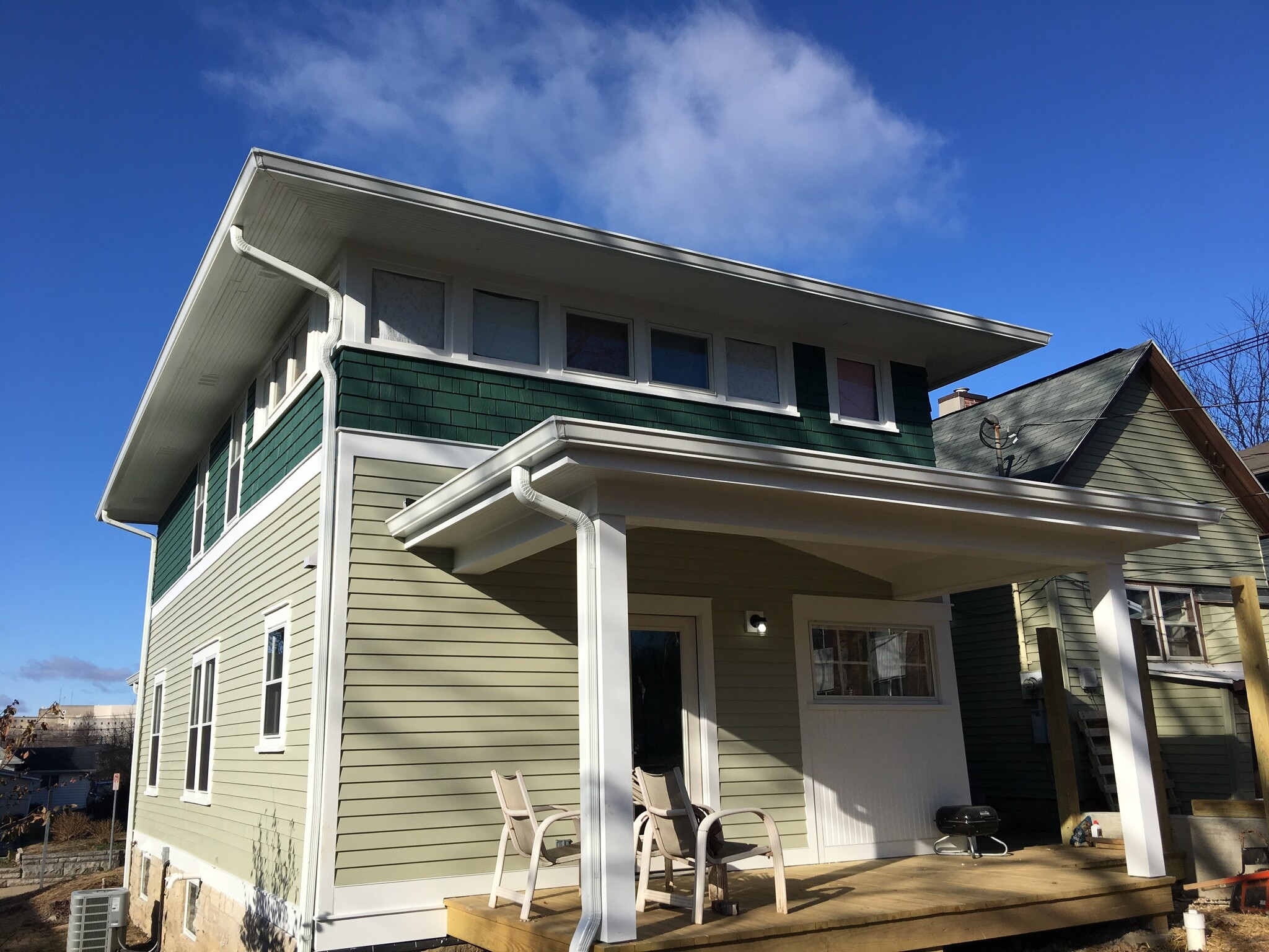 Building Photo - 549 S Lincoln St