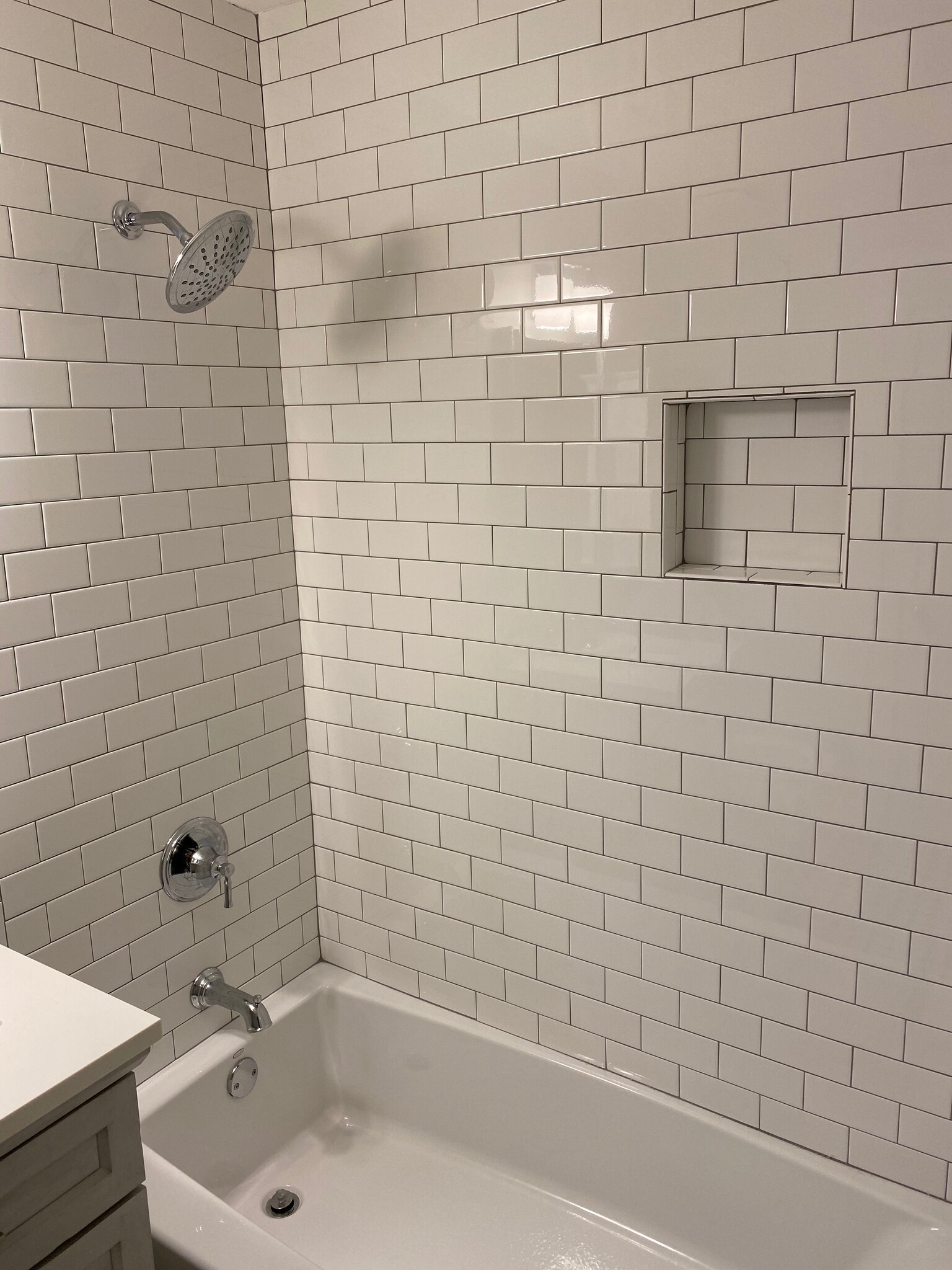New bathroom - 120 W Duffy St